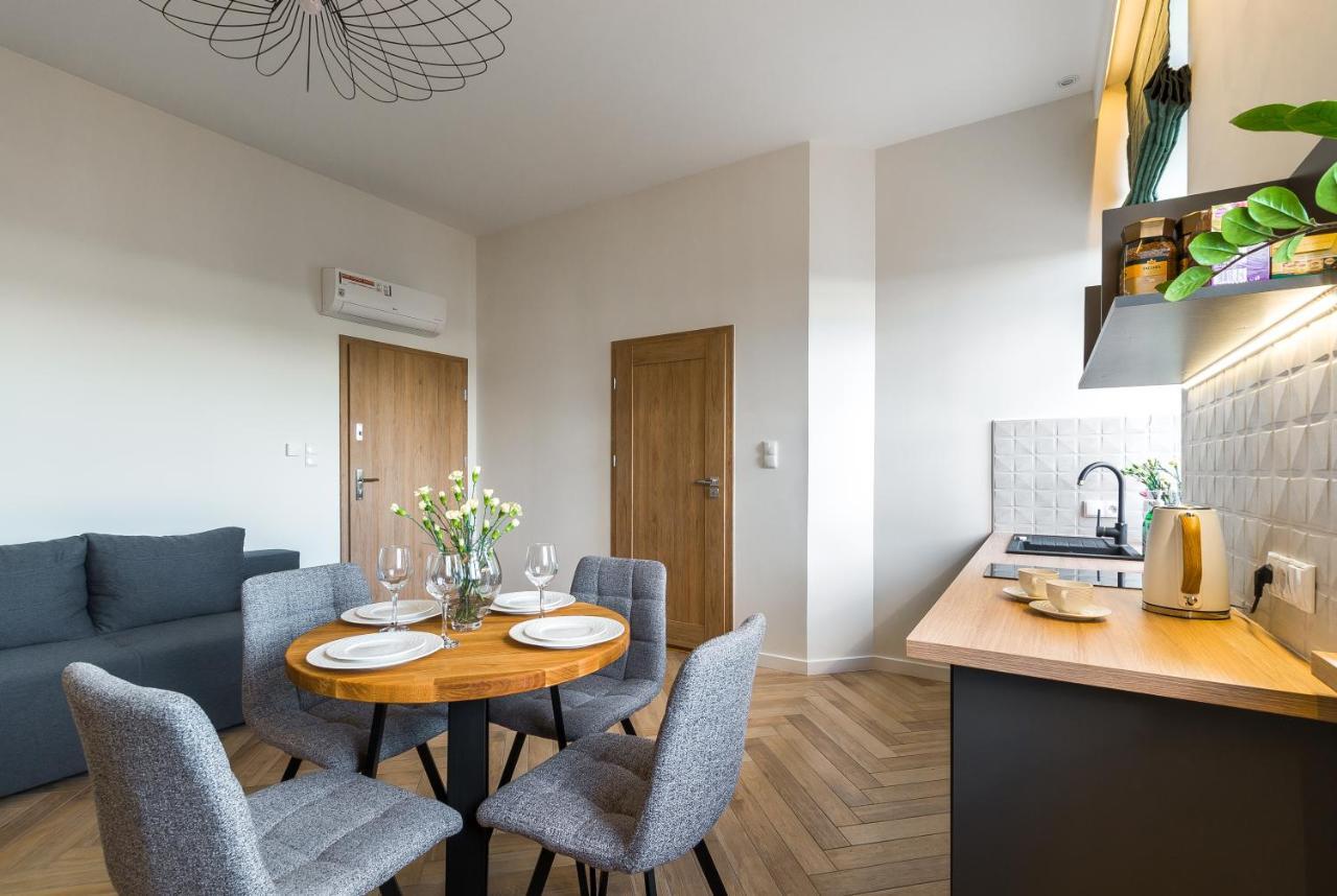 Panorama Przemysl Apartment ภายนอก รูปภาพ