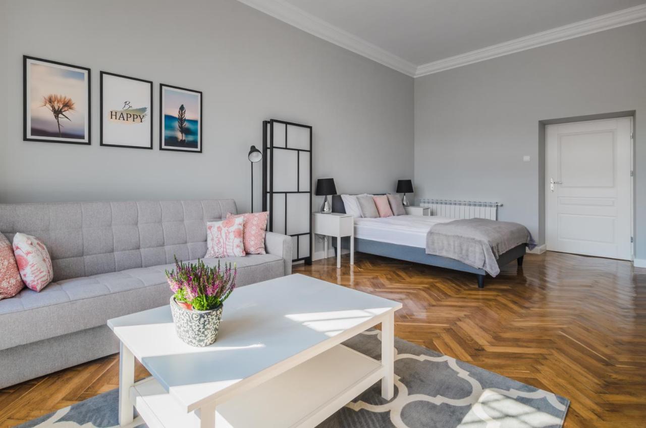 Panorama Przemysl Apartment ภายนอก รูปภาพ